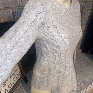 Cozy Gray Cable Knit Sweater Cashmere